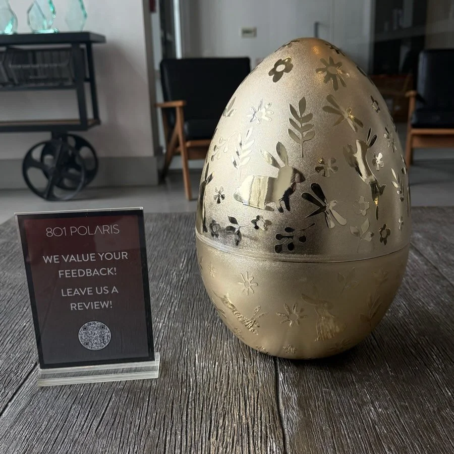 Our favorite kind of friday 🤍🐰

Meet us in the clubhouse from 4&ndash;6 PM this Friday for a cozy little easter egg dyeing moment 💐

Residents who stop by can enter to win our golden egg filled with your favorite Easter treats ✨

We can&rsquo;t wa