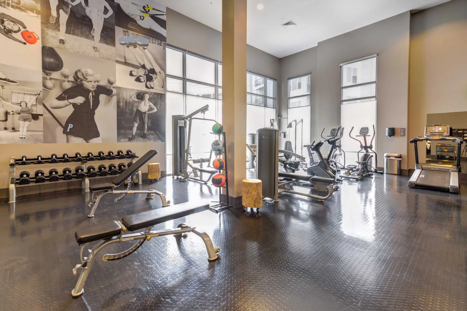 801 Polaris Apartments in Columbus, OH near Polaris