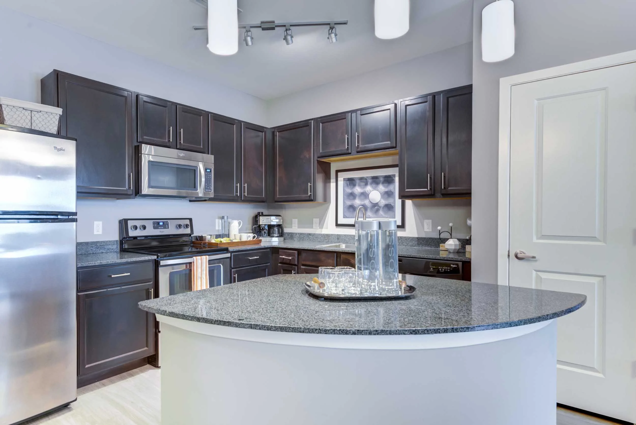 801 Polaris Apartments in Columbus, OH near Polaris