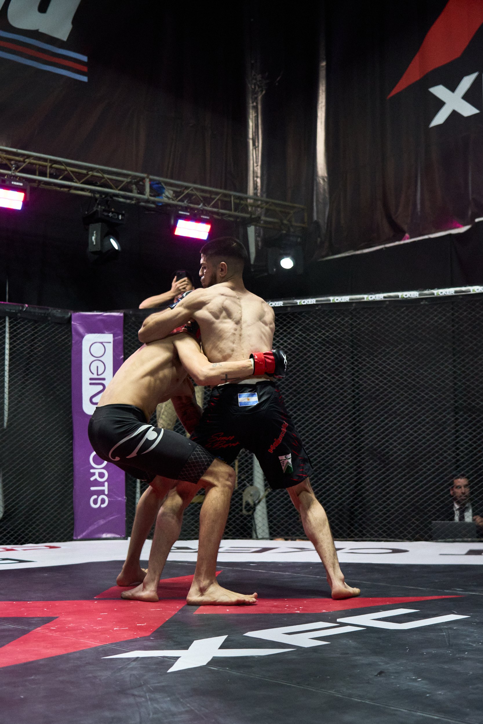 Xtreme One Entertainment Announces Strategic Collaboration with DealMaker to Support Its Capital Raise for Multi-Sport Growth Strategy