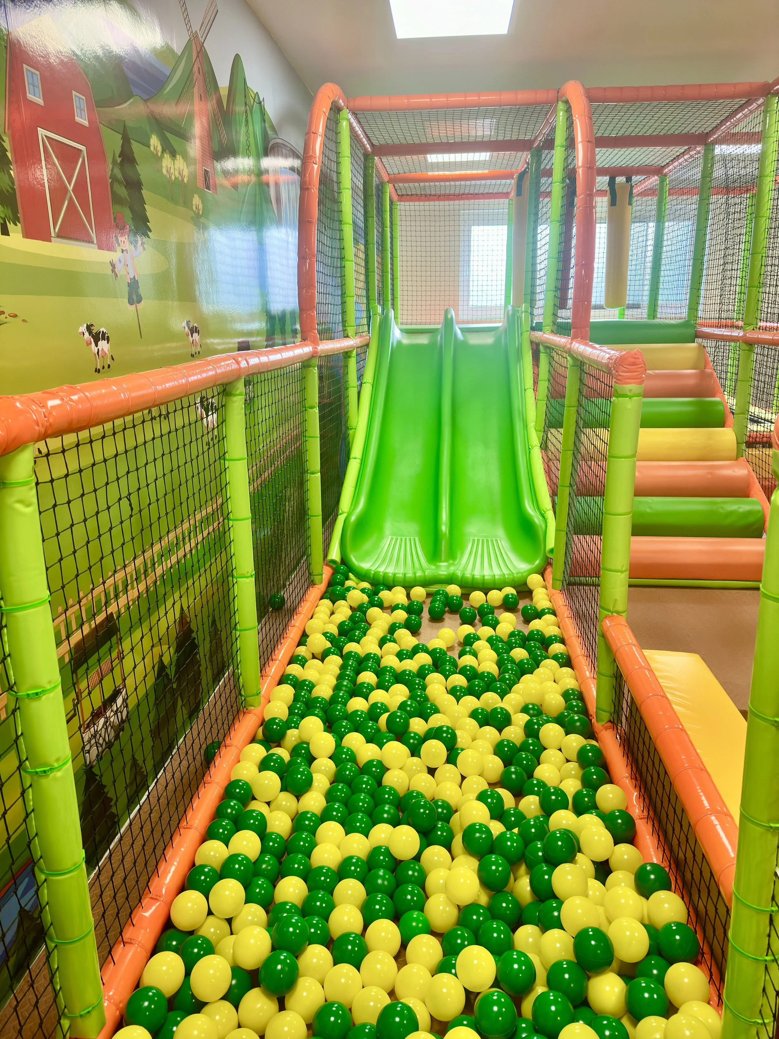 Piscina de Bolinhas 🌊 🟢🟡🟢🟡