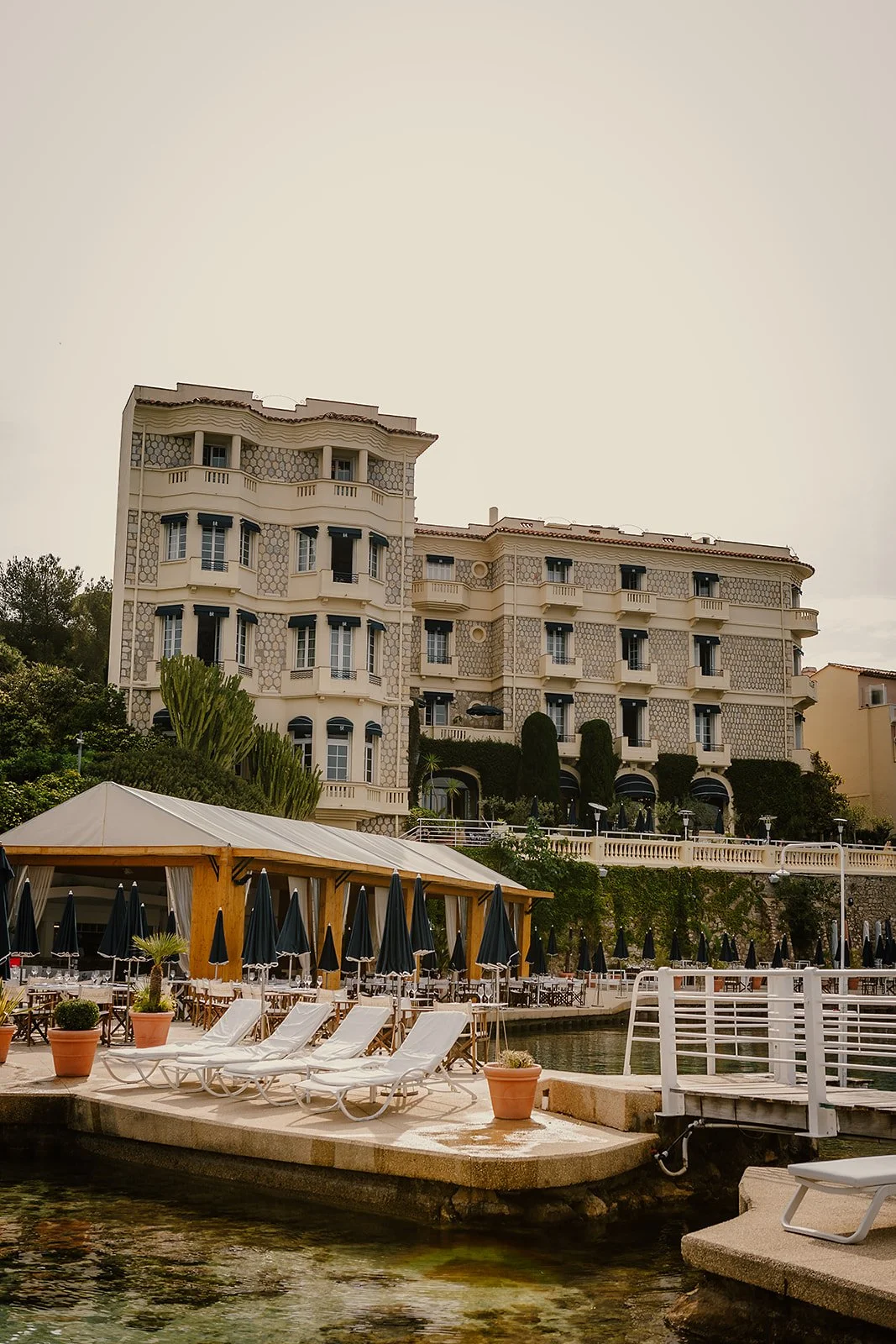 Hôtel Belles Rives - Casey Bell Photography (10).jpg