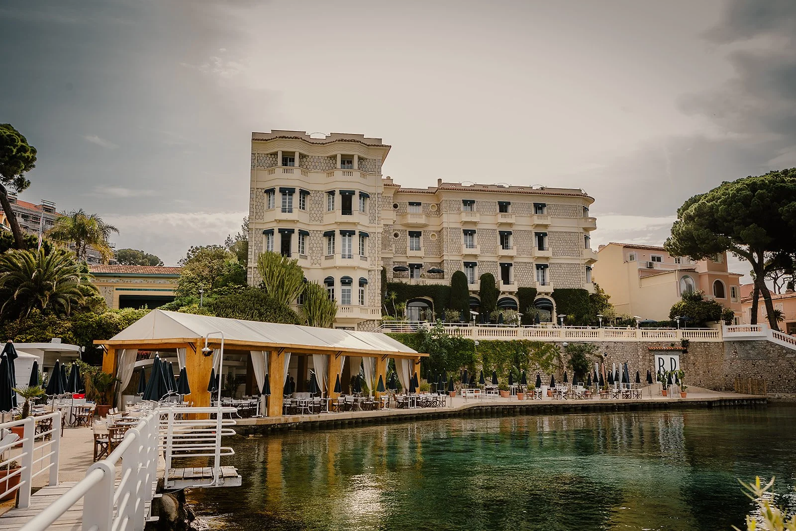 Hôtel Belles Rives - Casey Bell Photography (7).jpg