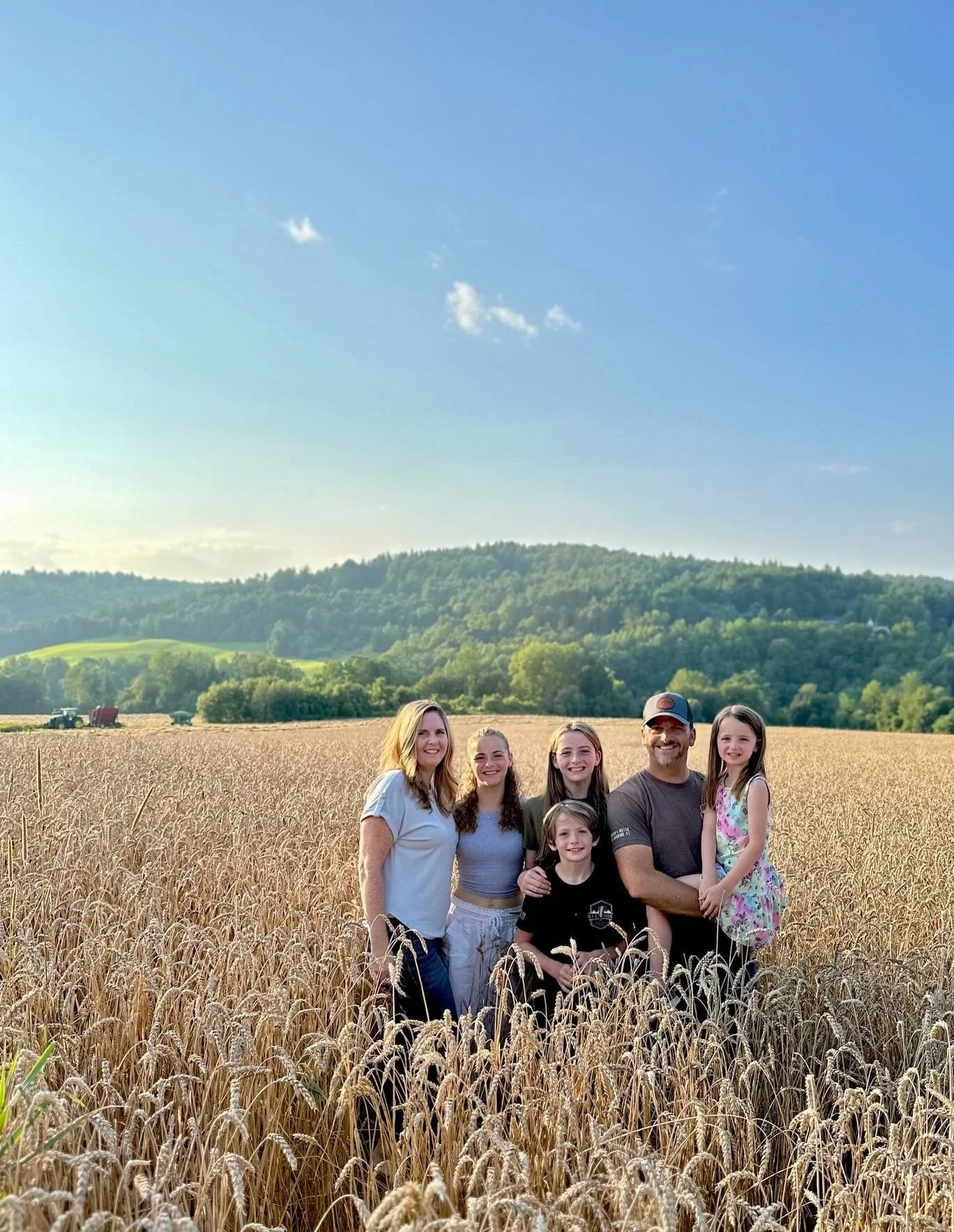 We are so excited to now be collaborating with @nekgrains for our petite cookies! 

I first met Sara, half of the hubby and wife duo of NEK Grains, in a food entrepreneur class and immediately loved what they were doing with growing wheat. They grow 