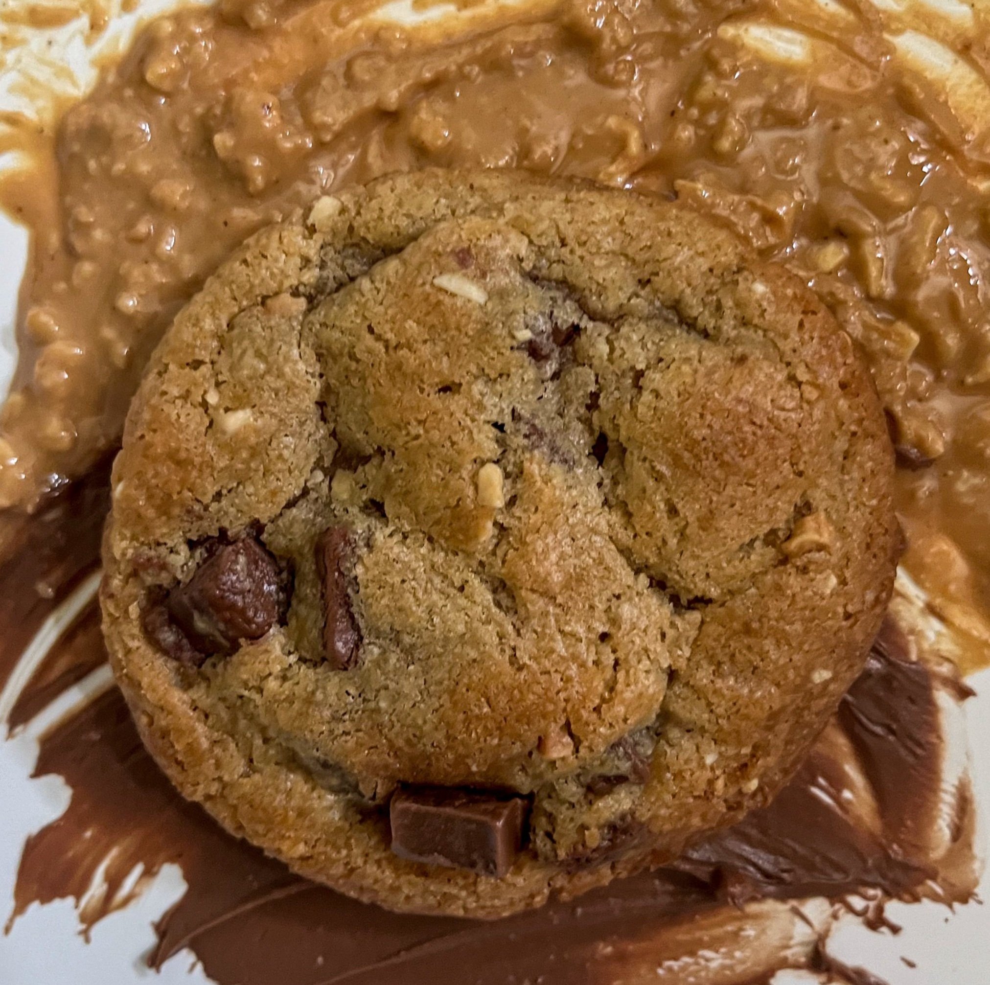 gluten-free peanut butter chocolate cookie