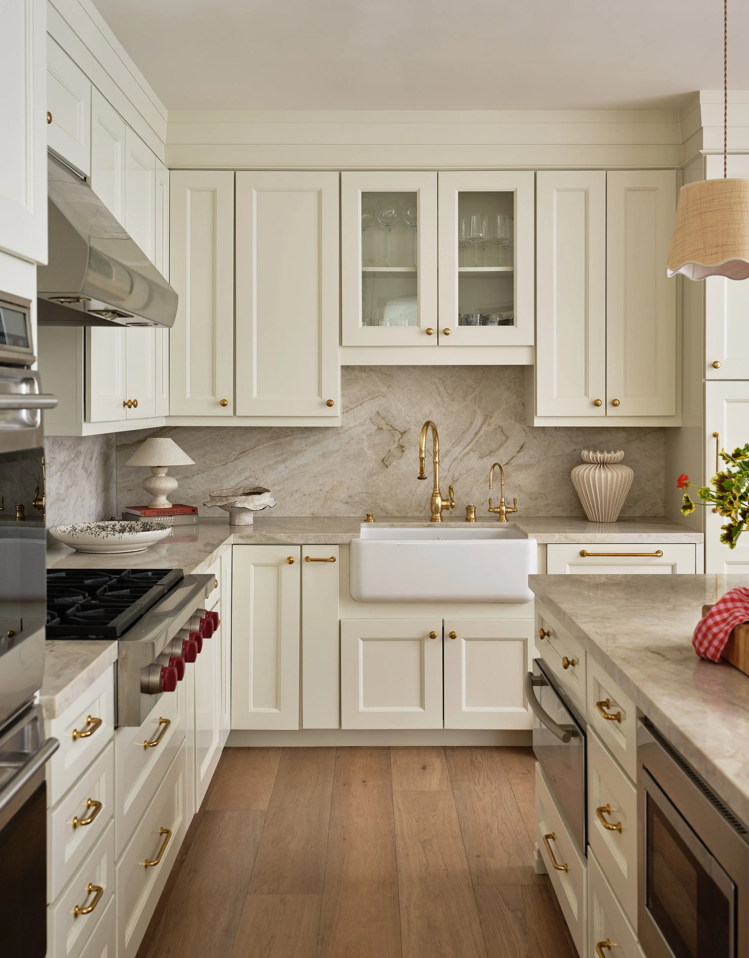 218_15thAve_Kitchen_05b.jpg