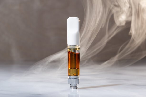 white-vape-tweedle-100820-5-2-edited-suu4elyymom-.jpeg