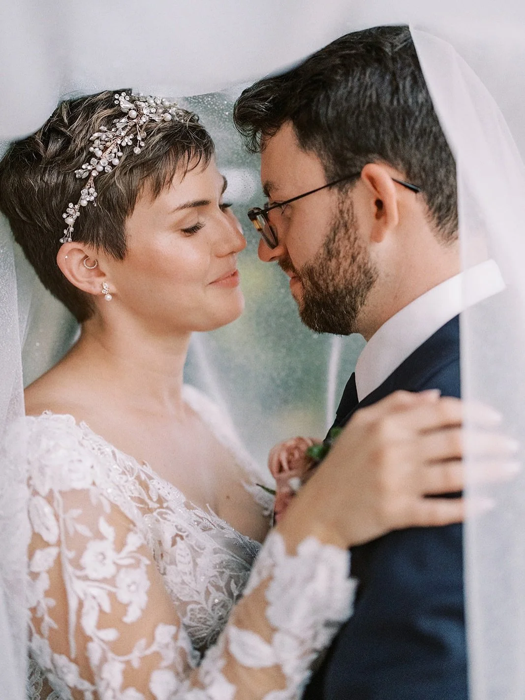 Our beautiful September bride, K. 

There&rsquo;s something about wedding mornings that I absolutely love. We&rsquo;re the first point of contact to start the day.

The couple and wedding party are a little sleepy, gathering themselves&hellip; and th