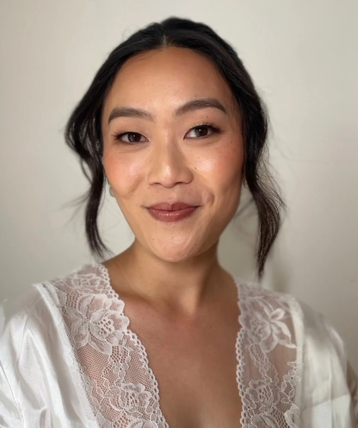 Makeup and hair for J last August 💗

Intimate mornings will always have my heart&hellip; quiet, calm, and just enough time to really be present with the bride and her people.

HMU: Lisa 

#bridalmakeup #bridalhairandmakeup #ontariowedding #torontomu