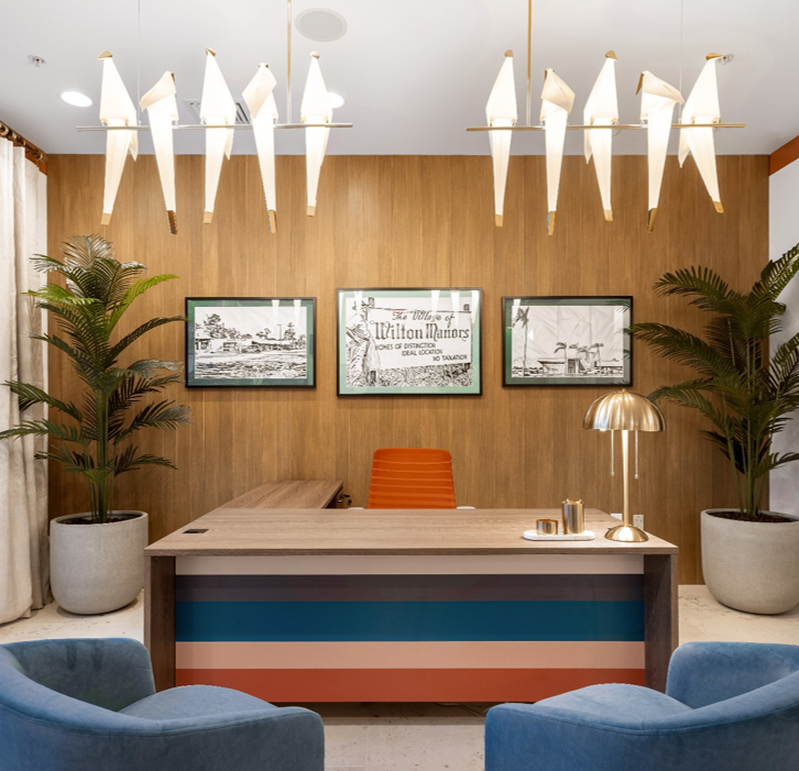 Leasing Office with Specialty Bird Lighting Wilton Manors, FL