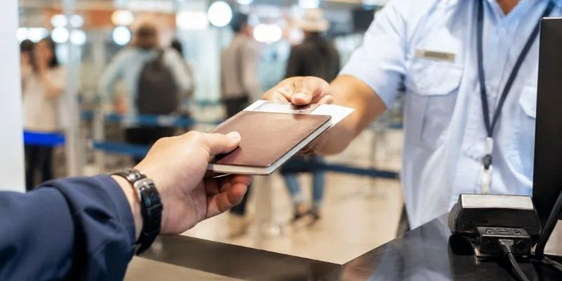 VoA (Visa on Arrival) untuk WNI