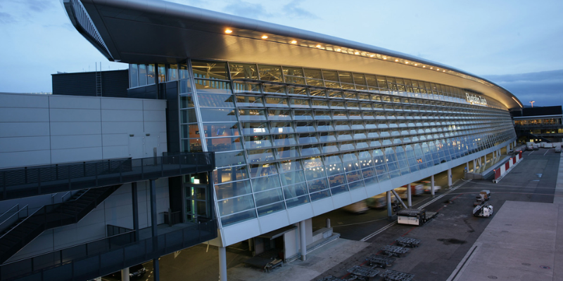 Bandara Terbaik di Dunia - Zurich Airport
