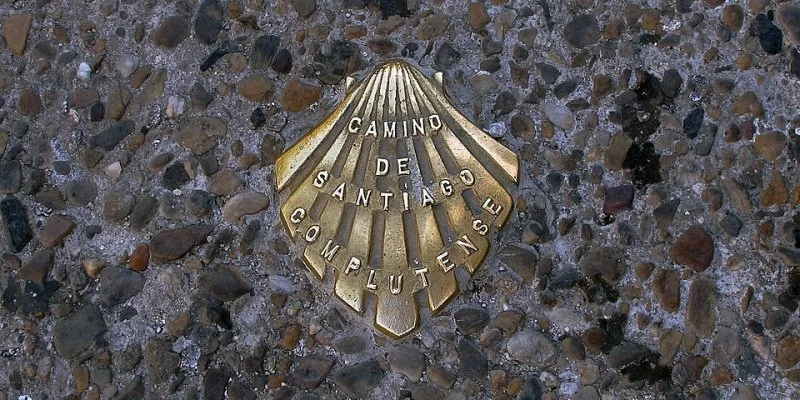 Camino de Santiago: Panduan Rute &amp; Tips Ziarah Katolik untuk Peziarah Modern