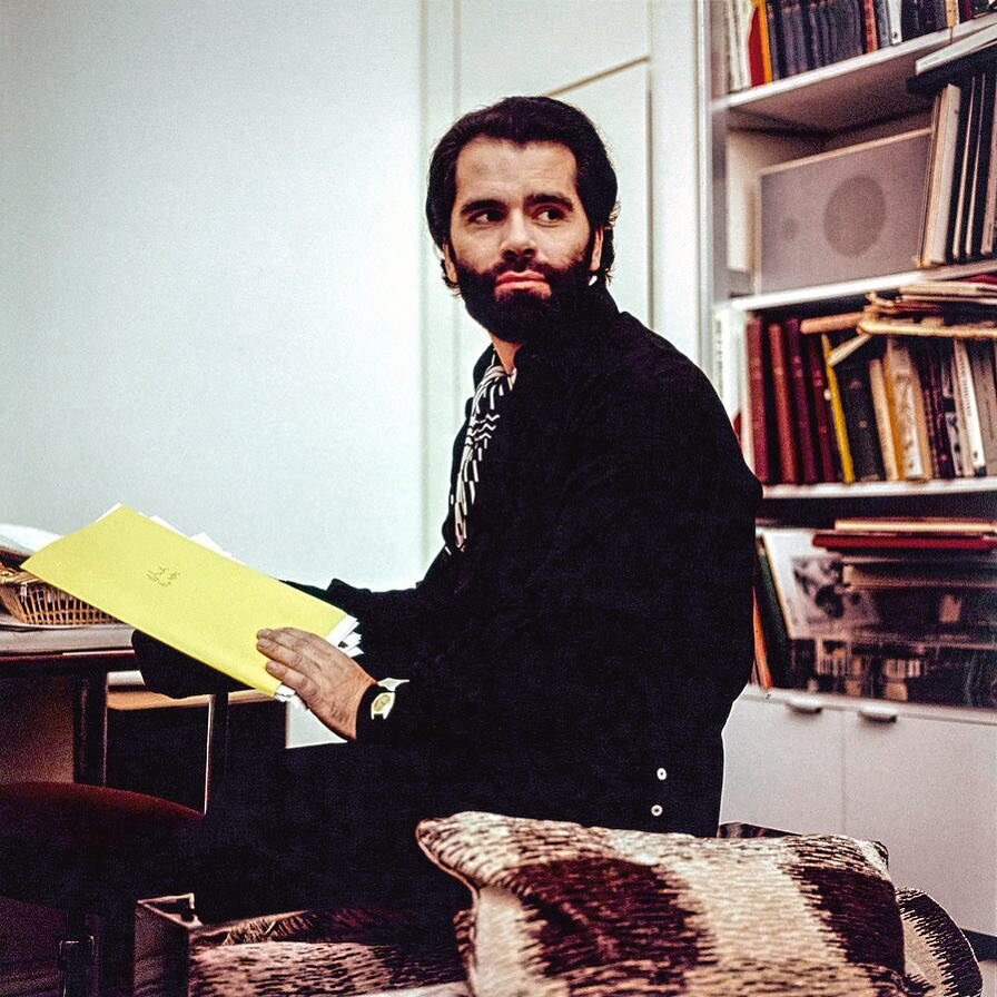 Karl&nbsp;Lagerfeld&nbsp;in&nbsp;his&nbsp;apartment&nbsp;photographed&nbsp;by&nbsp;
Horst&nbsp;P.&nbsp;Horst&nbsp;for&nbsp;Vogue, 1974