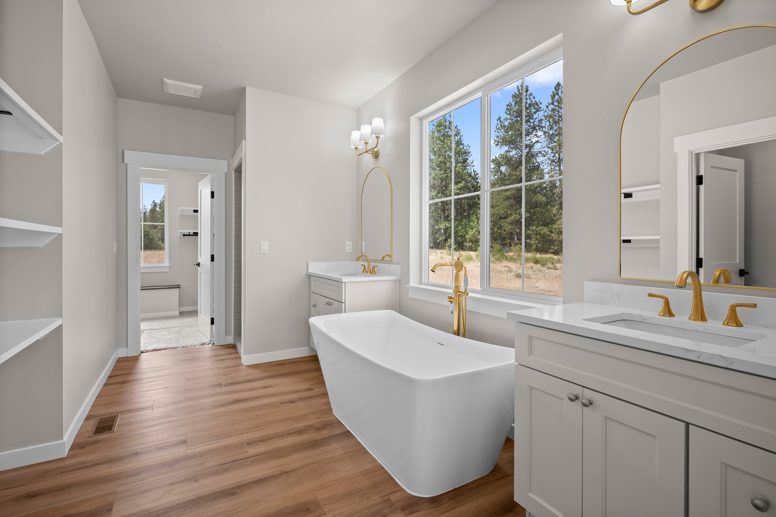 3522 W Washington-21.JPG