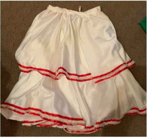 white two-tiered.jpg