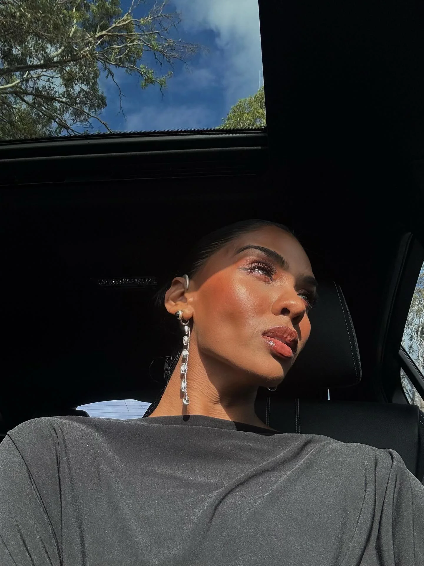 mismatched earrings are a vibe
.
.
.
.
.
#style #ootn #accessories #styling #foryou