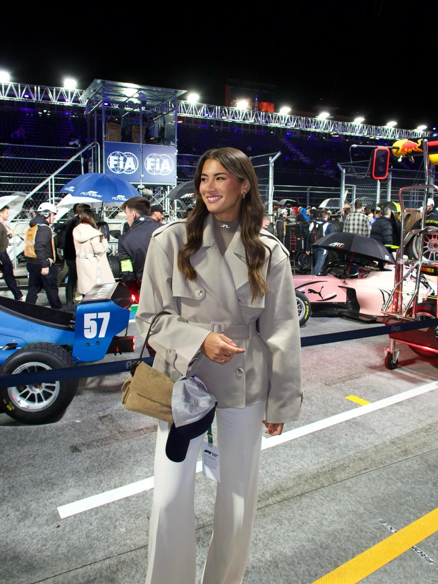 The stunning @miaellax for F1 Academy in Las Vegas 

Styled by @locarnostyling 
.
.
.
.

#styling #looks #ootd #personalstylist #fashionable #fashionblogger #fashiondiary #outfits #australianfashion #stylist #personalstylistmelbourne #trending #foryo