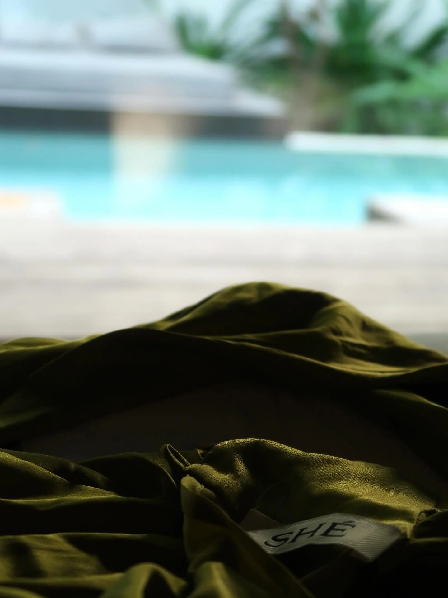 my kind of holiday outfit. @she.societe