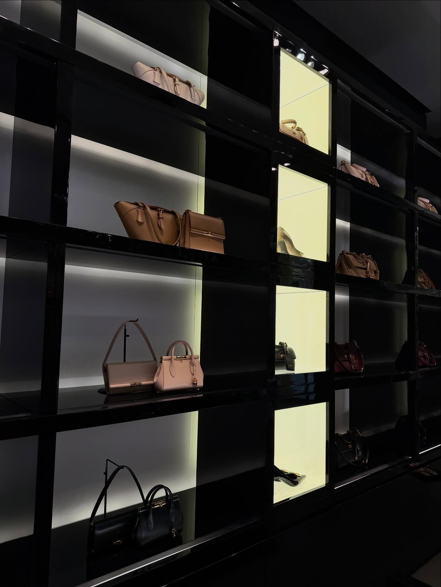 &bull;stylist camera roll&bull;

Grateful to work with such beautiful people and an inspiring circle of talent. Moments like these are the result of so many moving parts coming together, from early creative direction and consultations, to fittings, s