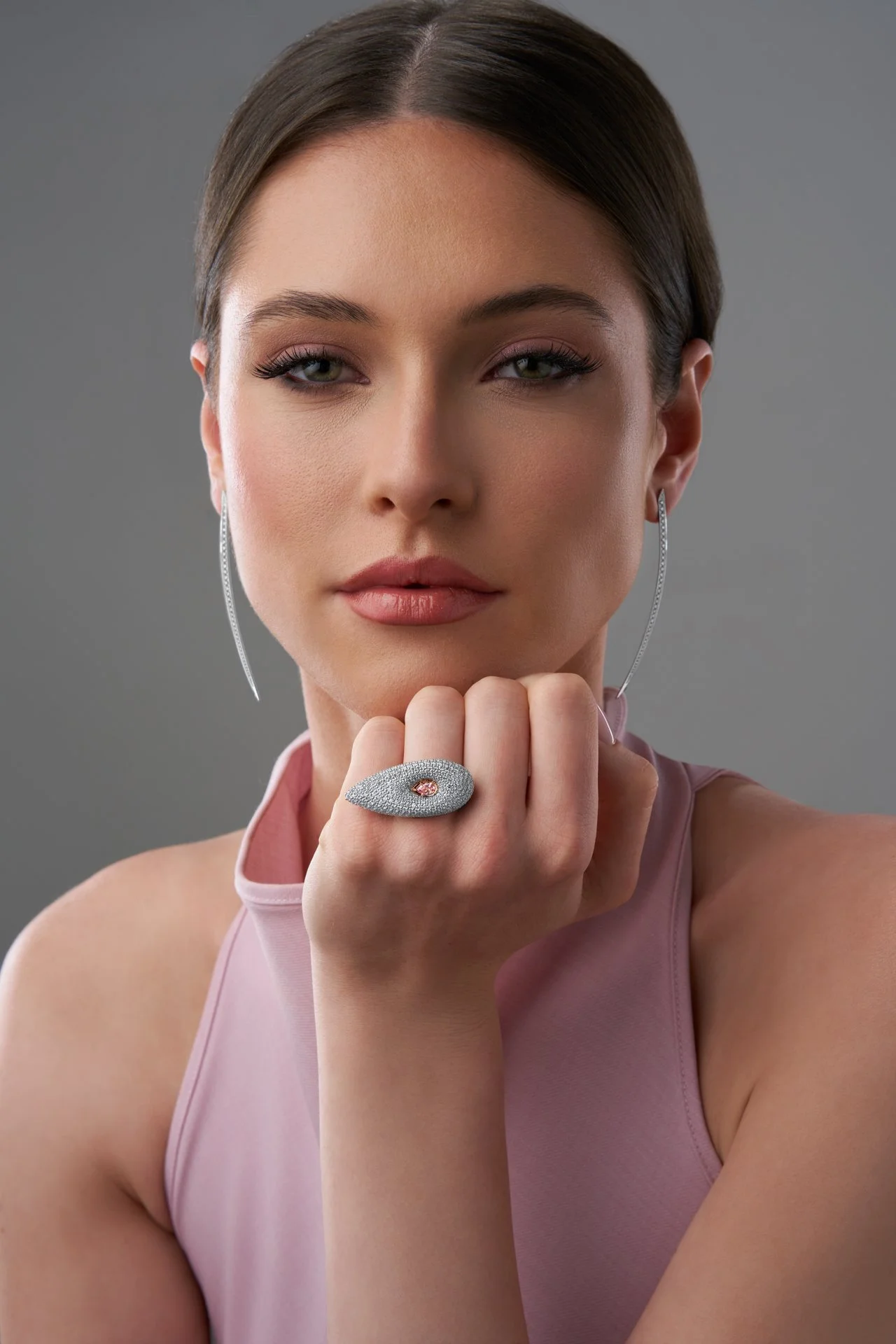 Calleija_Mid Year Cat_2025_Shot_10_0309 v4 APPROVED.jpg