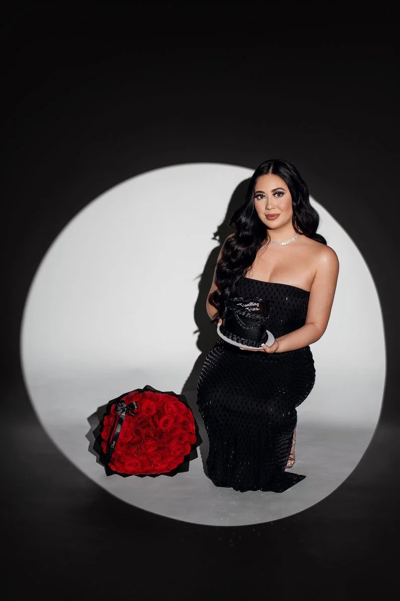 Birthday celebration photoshoot with glamorous woman with red roses in Chicago - Filaneyka photo studio