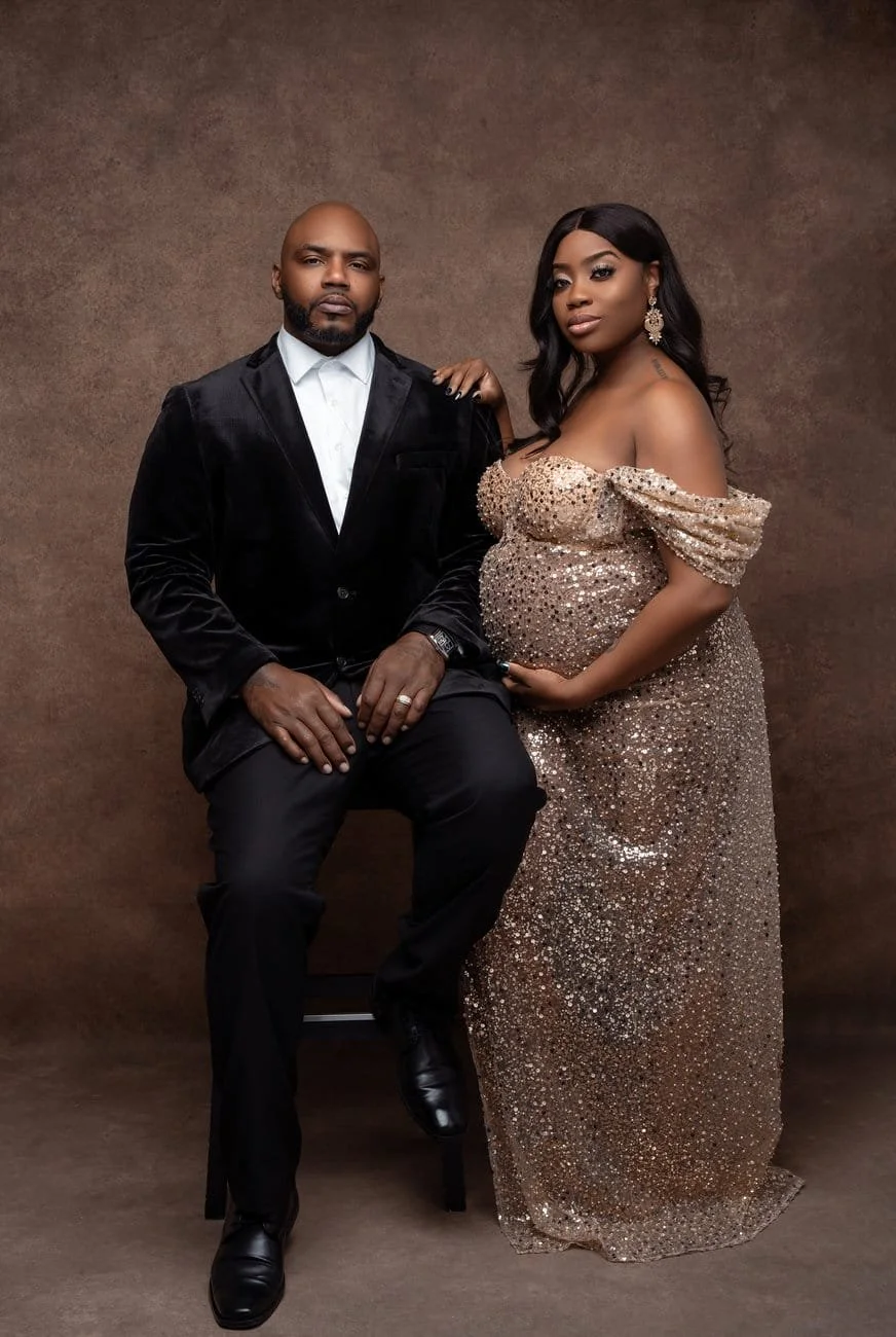 Maternity portrait session with elegant glamorous couple formal maternity in Chicago - Filaneyka photo studio