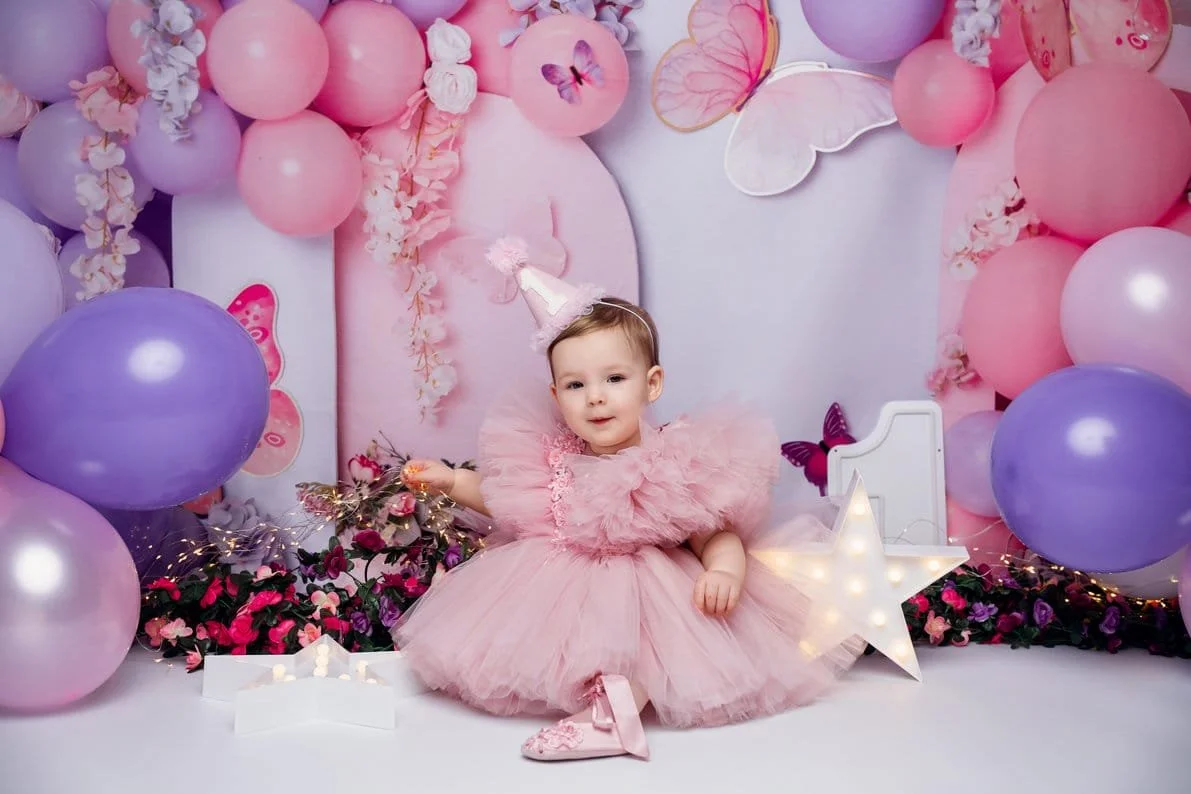 1st birthday photography with toddler in pink tutu with balloons in Chicago - Filaneyka photo studio