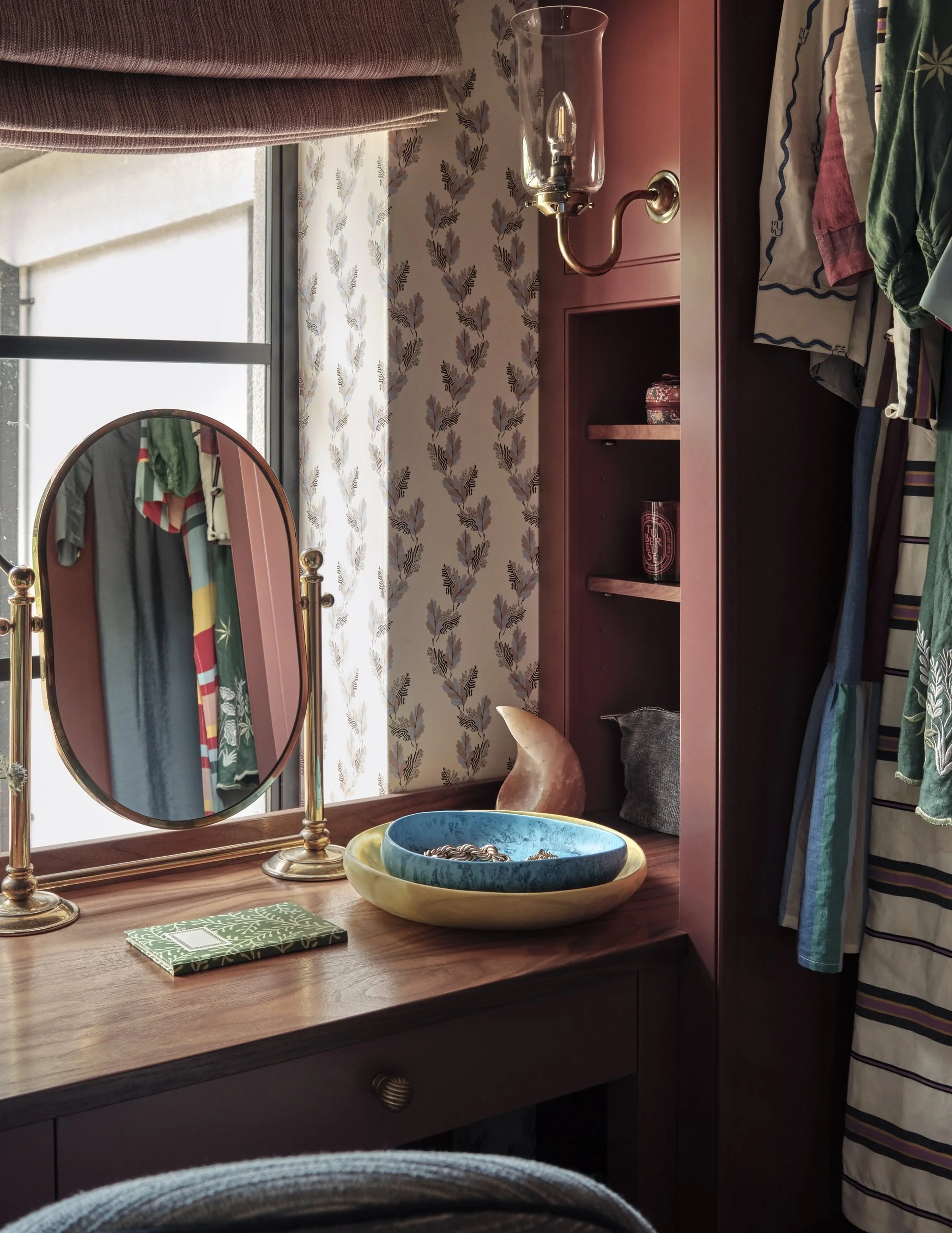 SIDA_25.06.11_Bedroom_1_dressing_room_02.jpg