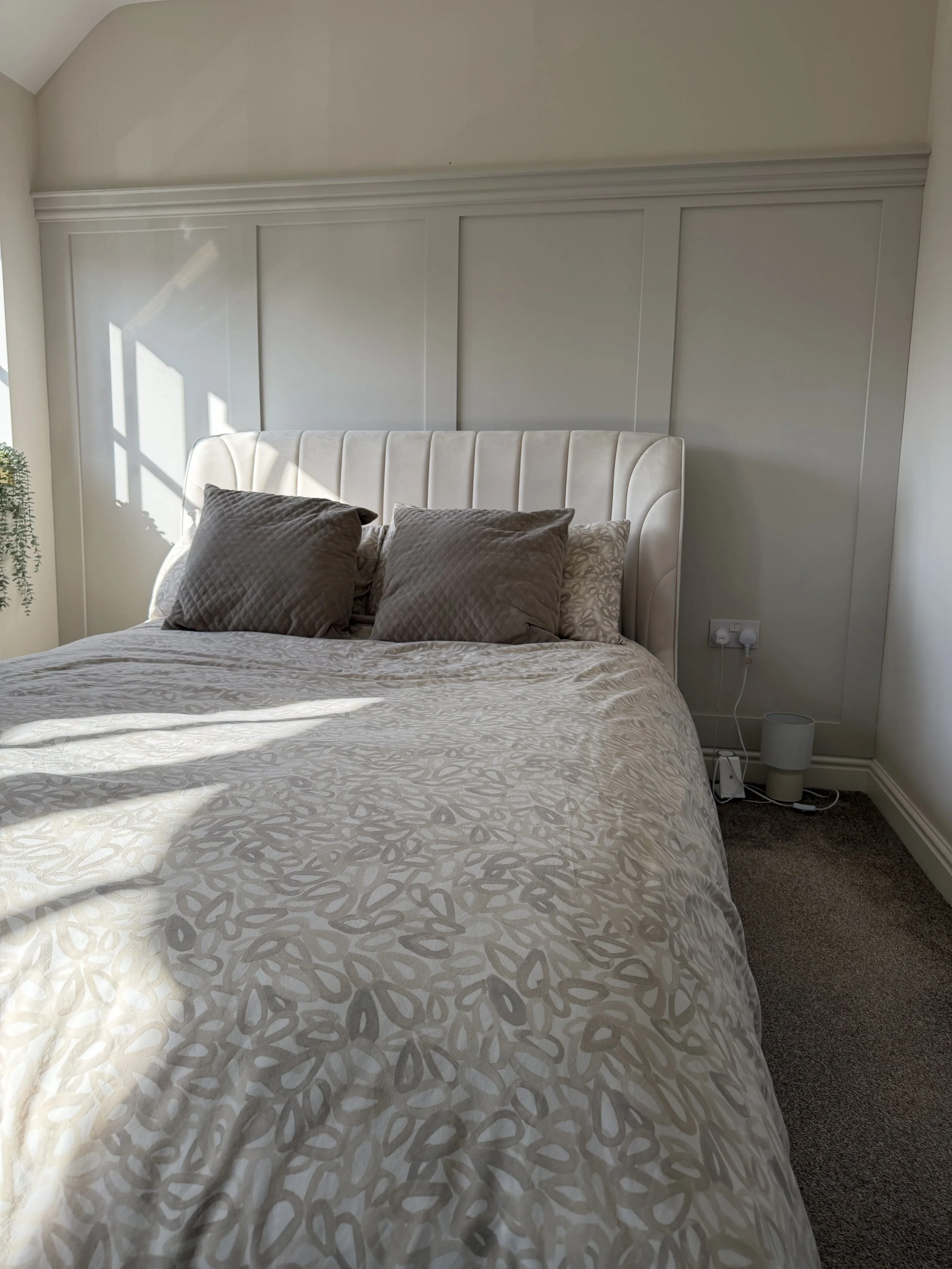 3/4 height shaker panelling on bedroom feature wall with shelf