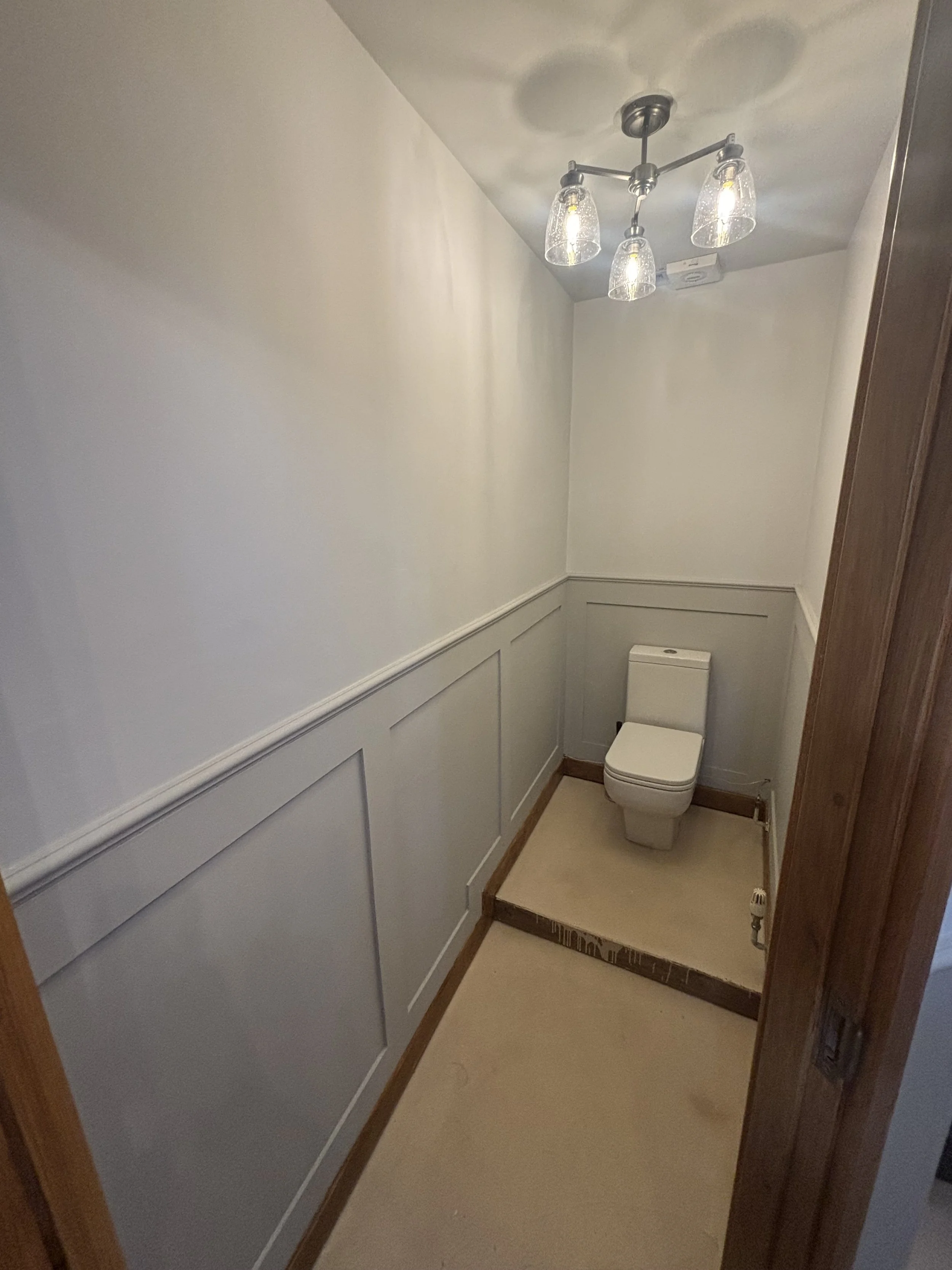 half height shaker in wc