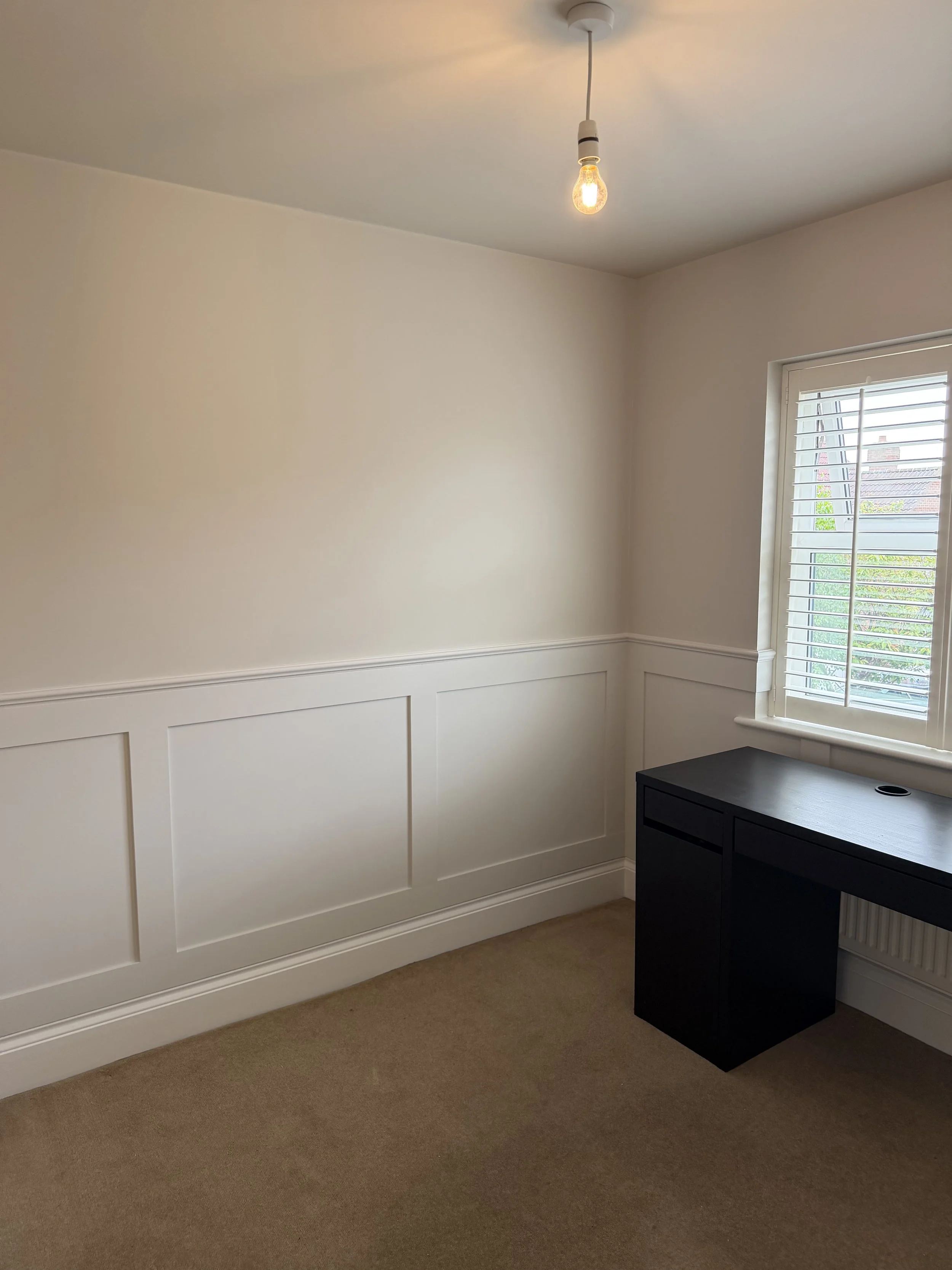 Half height shaker panelling in home office