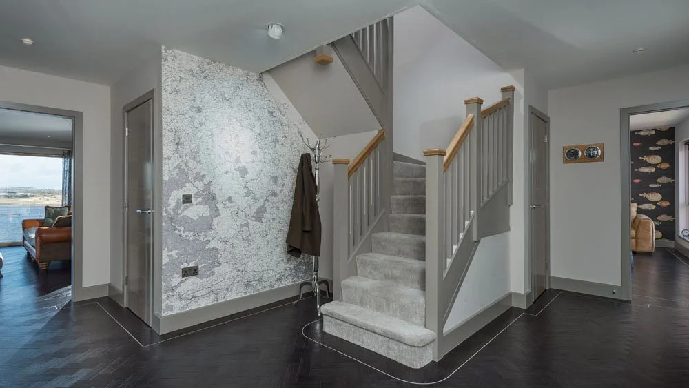 Hallway-2.jpg