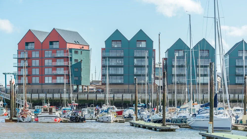 Penthouse to pavement