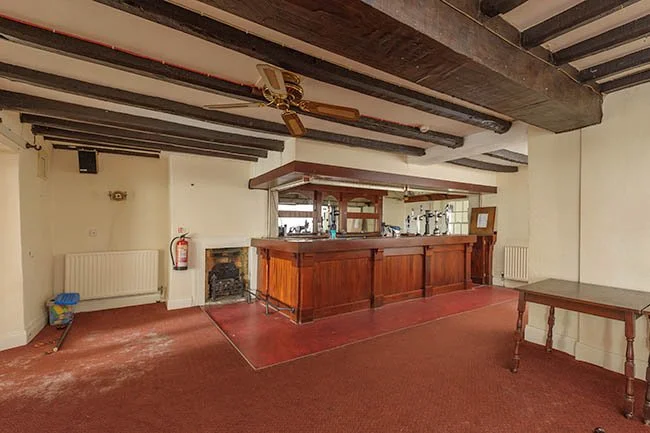 Public-Bar-View-1.jpg