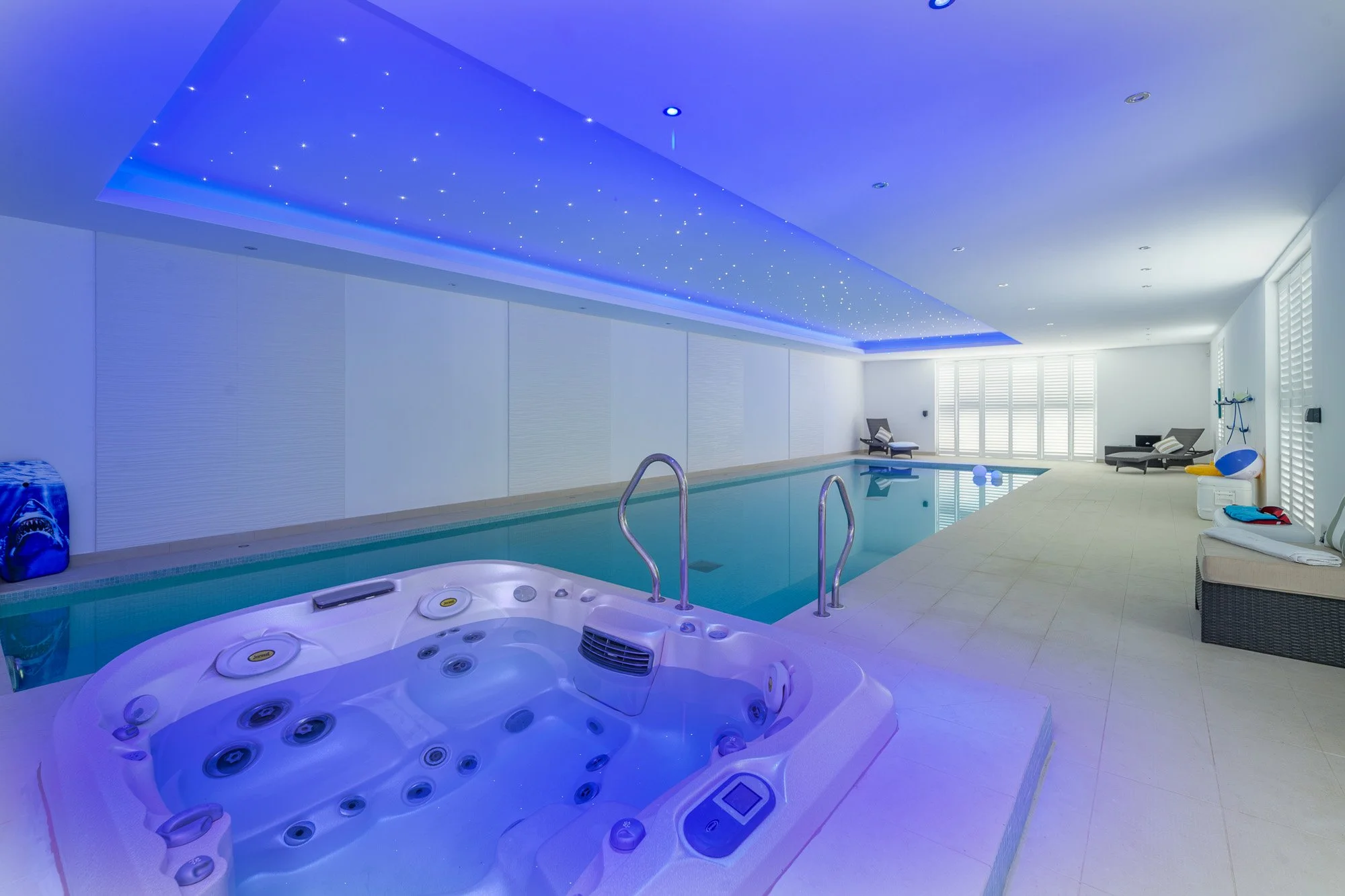 Pool-1-WEB.jpg