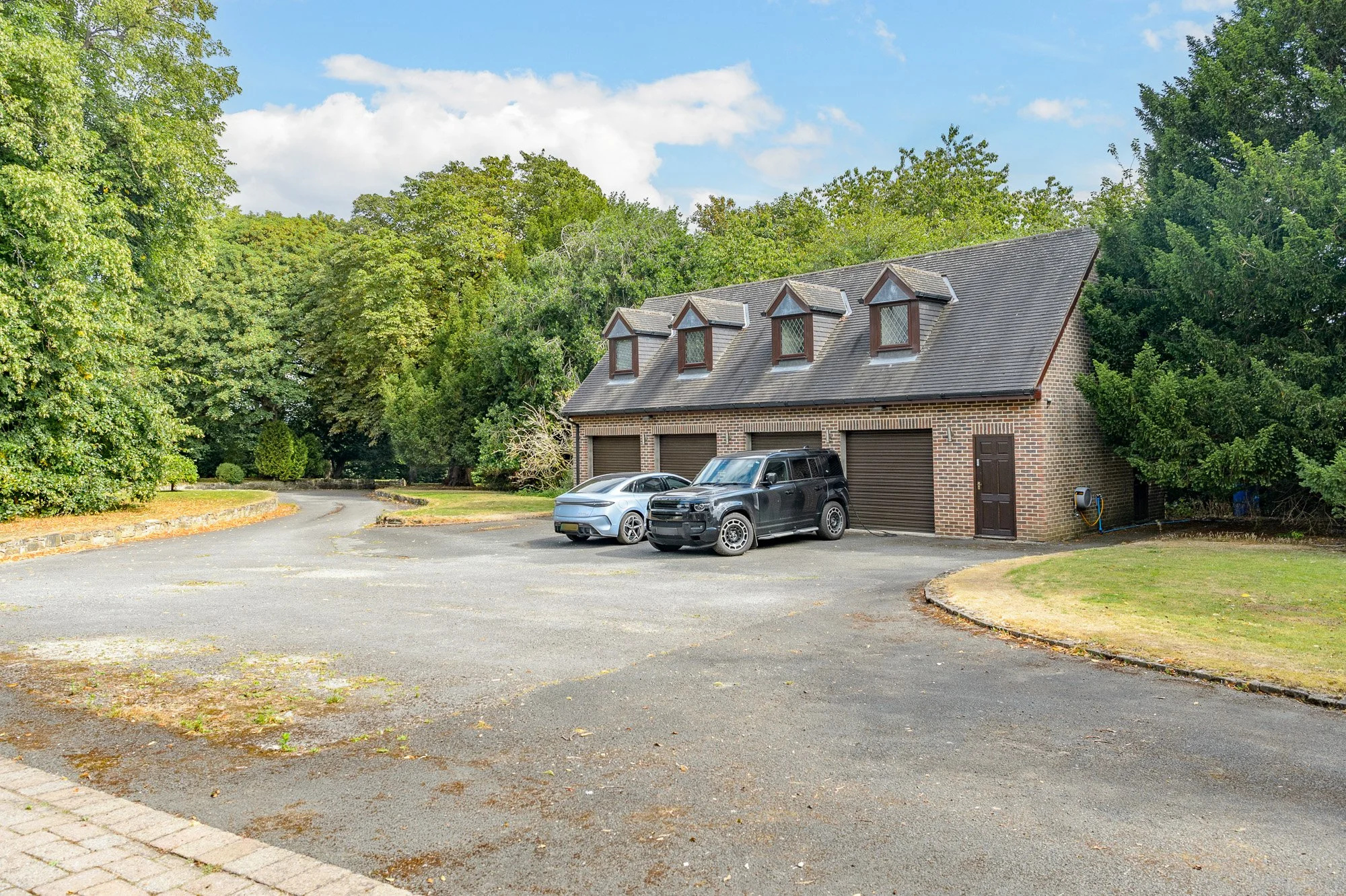 Front Exterior-10-WEB.jpg