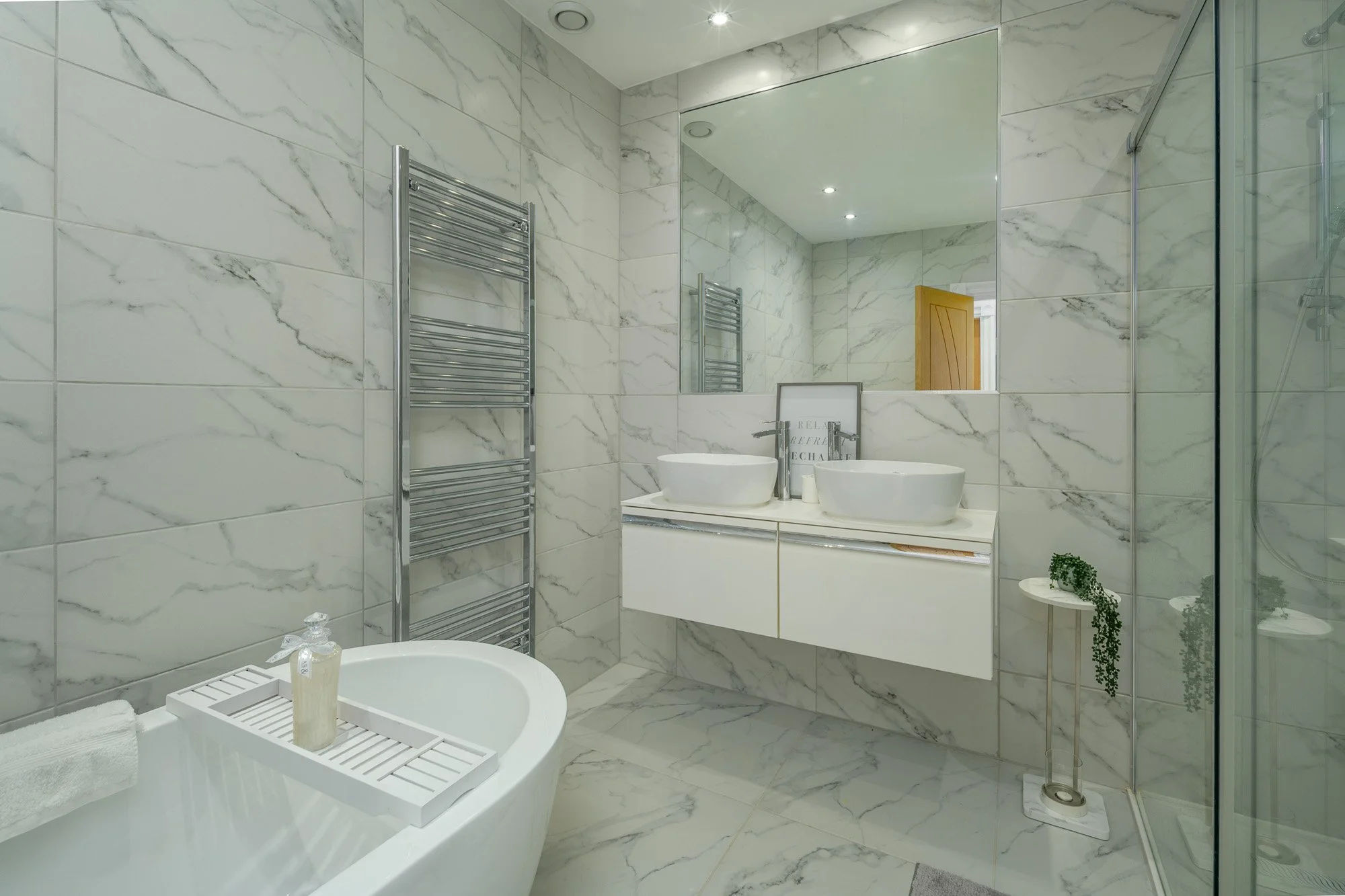 Family Bathroom-1-WEB.jpg