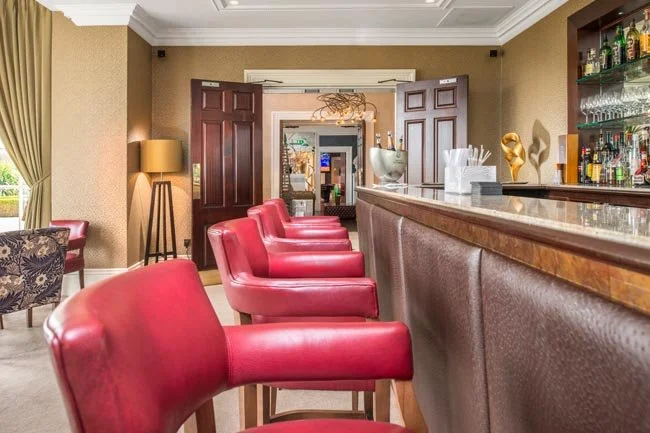 Lounge-Bar-Long-View.jpg