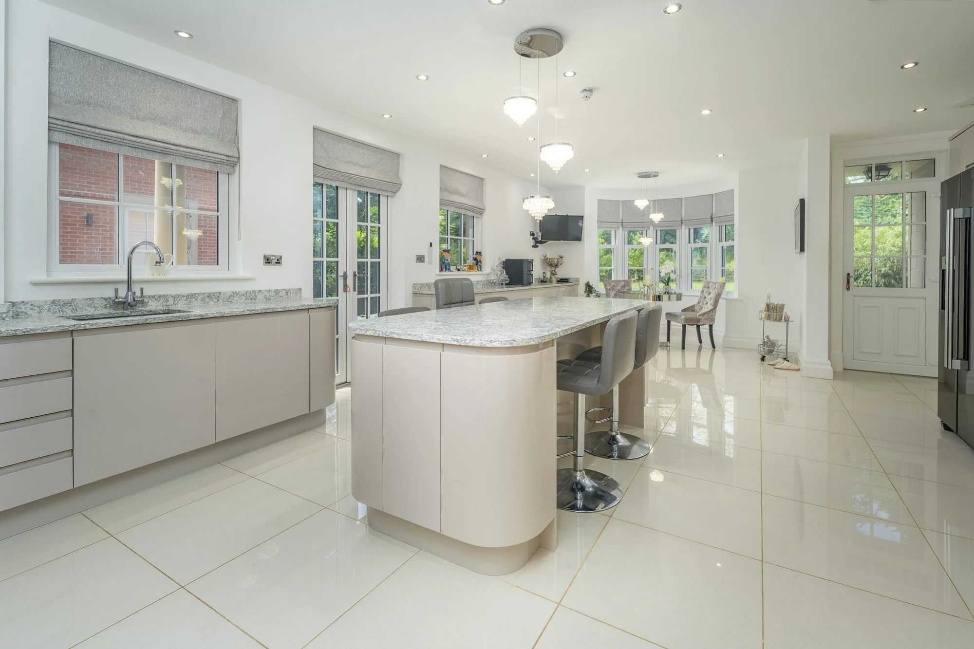 Kitchen-1-WEB.jpg