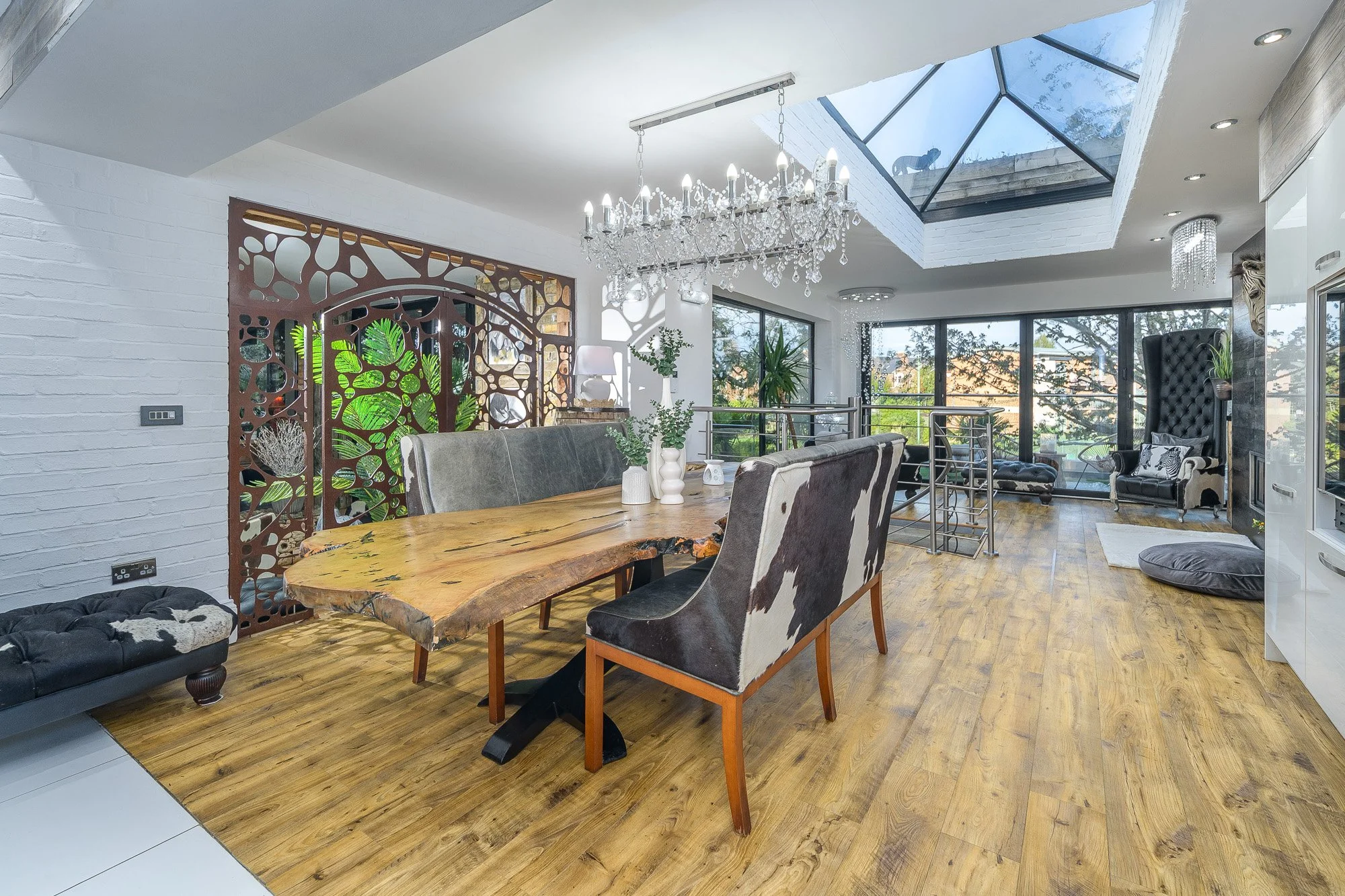Dining Space-1-WEB.jpg