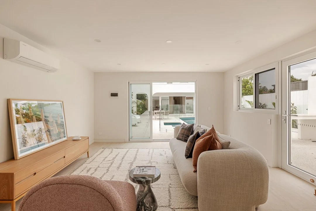 pool pavilion altona