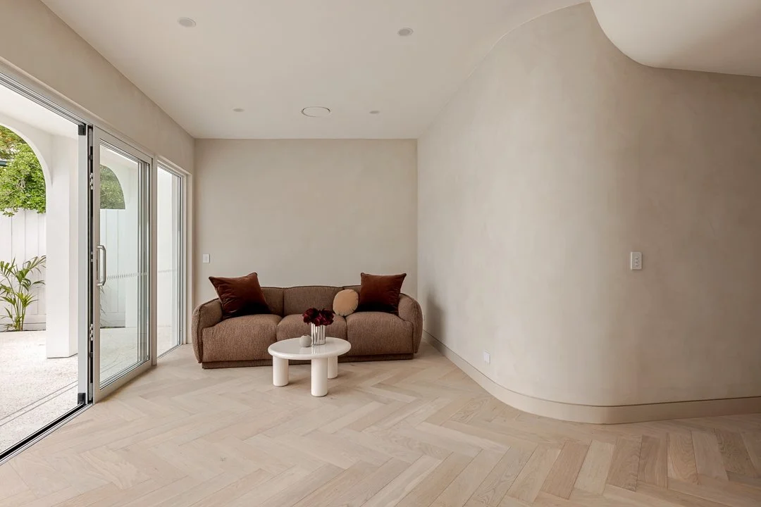 pool retreat area esplanade Altona