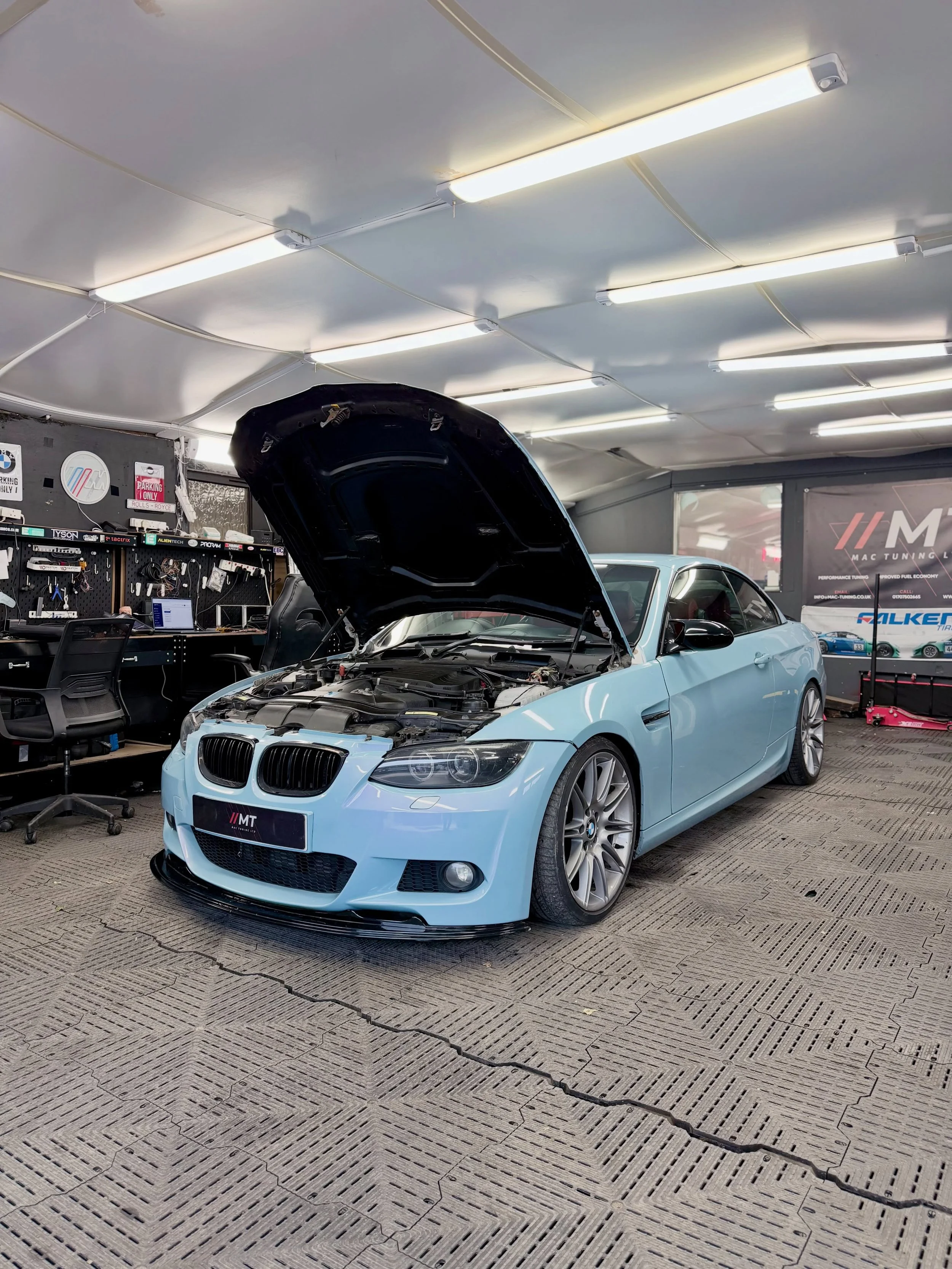 Stunning BMW 335i in with us for our full stage 1 and gearbox tuning package! 

Power output now sitting at 370bhp and 500nm, a huge improvement over the factory stock software 📈

Drop us a message to discuss yours! 🔥
- Klarna ✅
- Clearpay ✅

For a