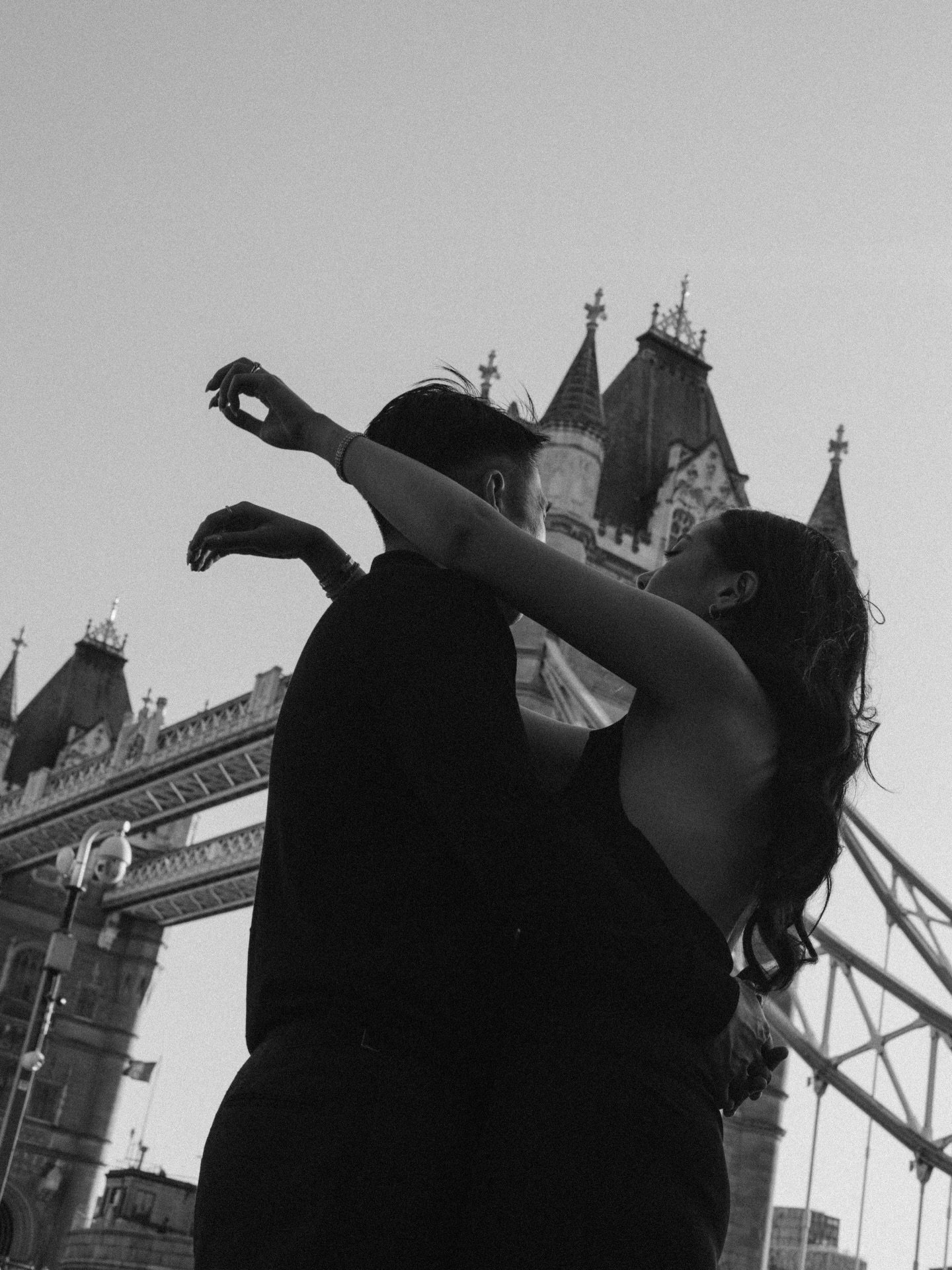 New York to London with Erica &amp; Andrew 

#londonwedding #londonweddingphotographer #london #londonengagement #londonbridge