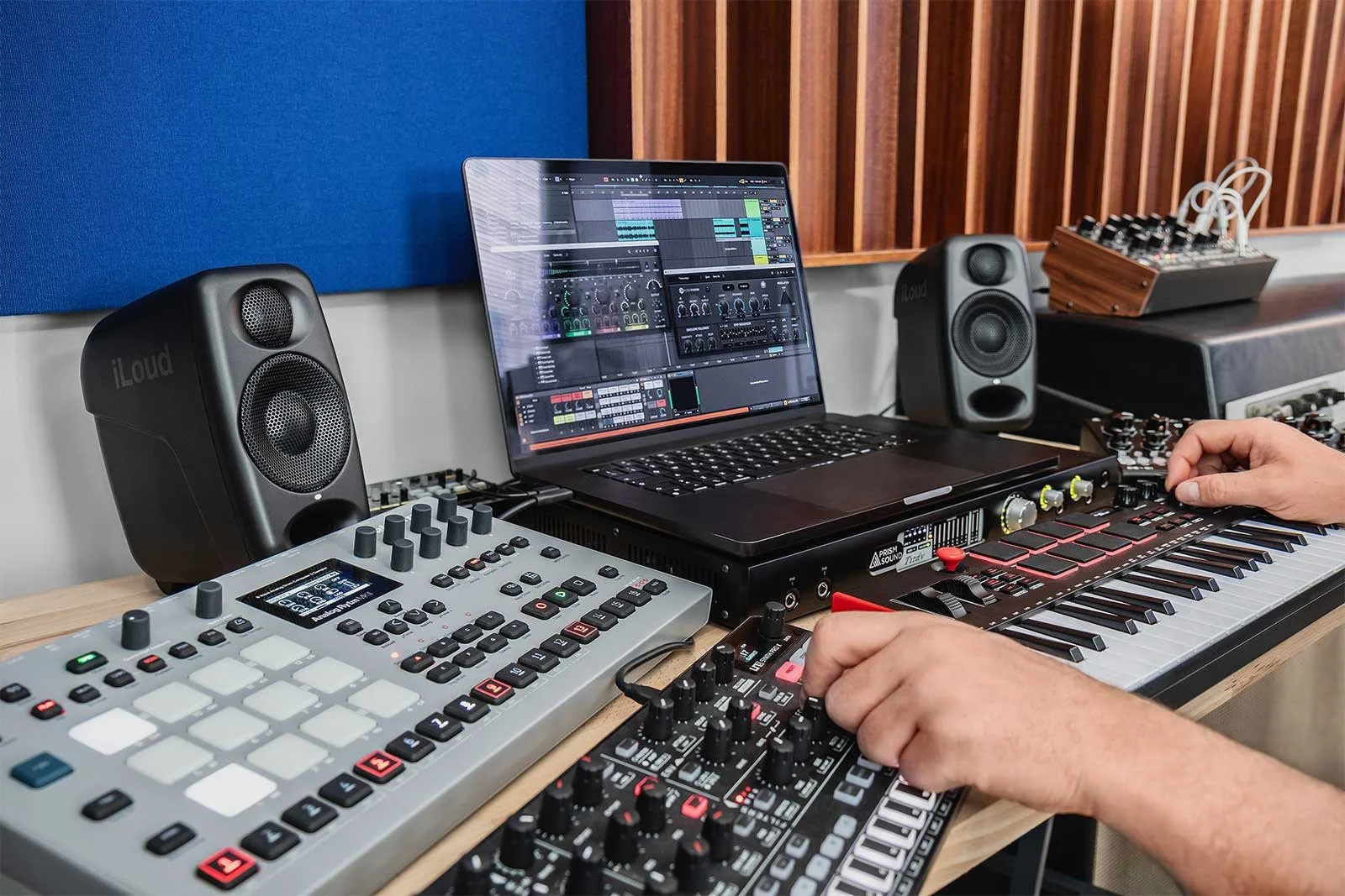 Multimedia iLoud Micro Monitor Pro : Review