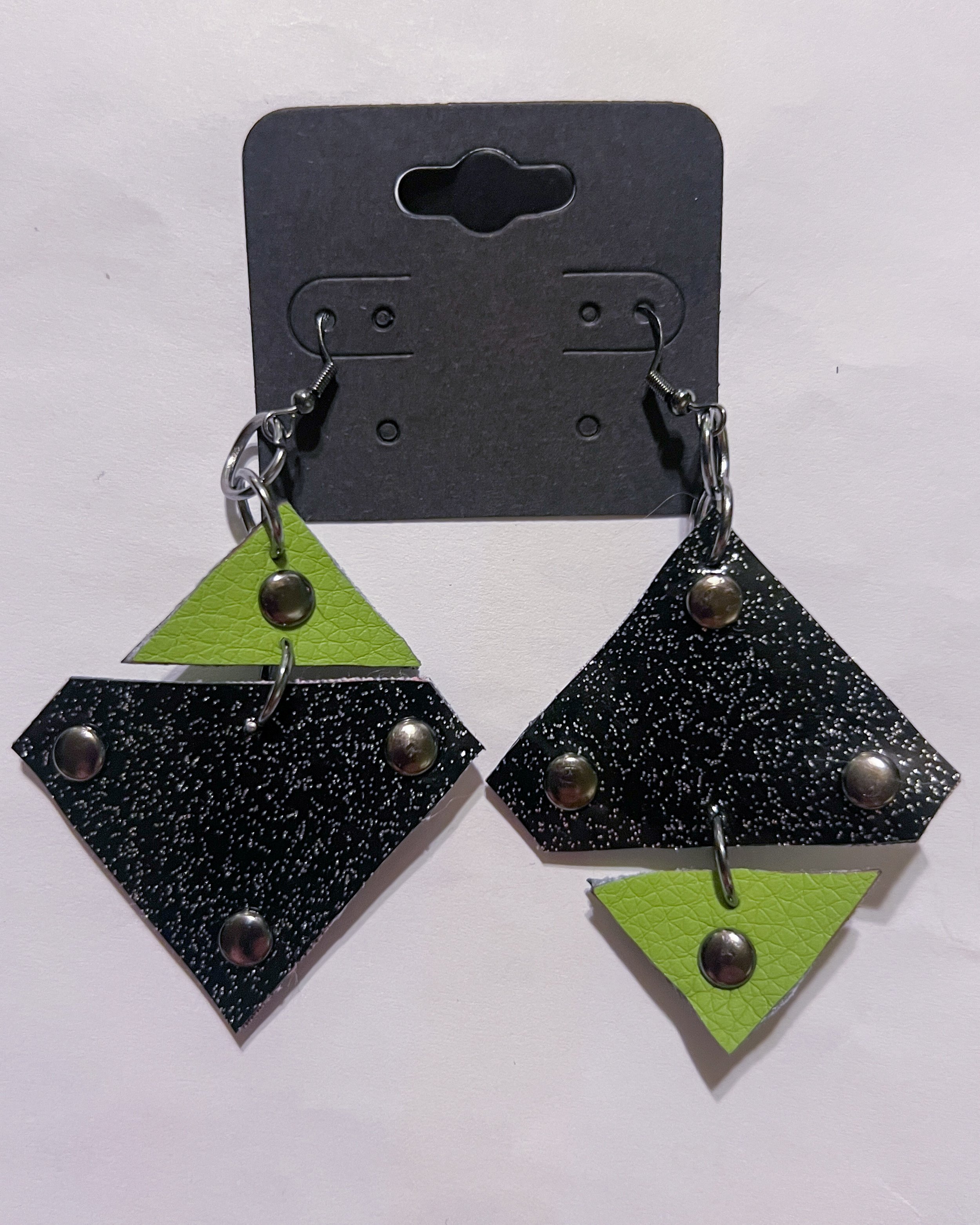 Riveting Earrings - Run A - Individual-3.jpg