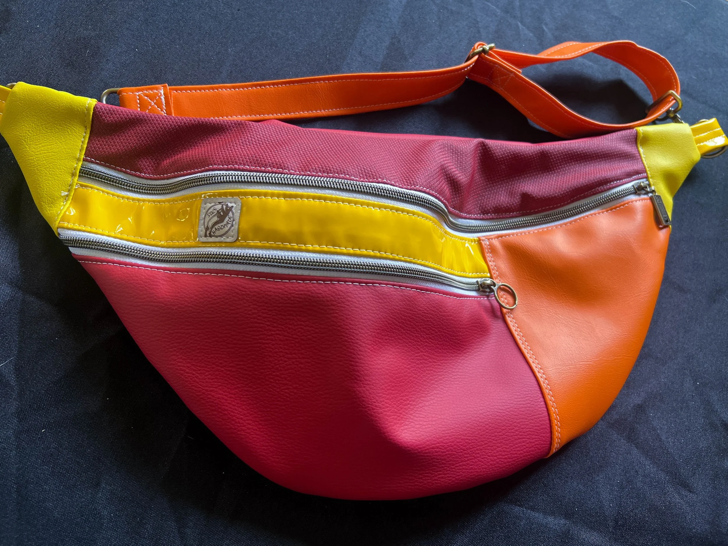 Tummy Bummy Fanny Pack Edited-13.jpg
