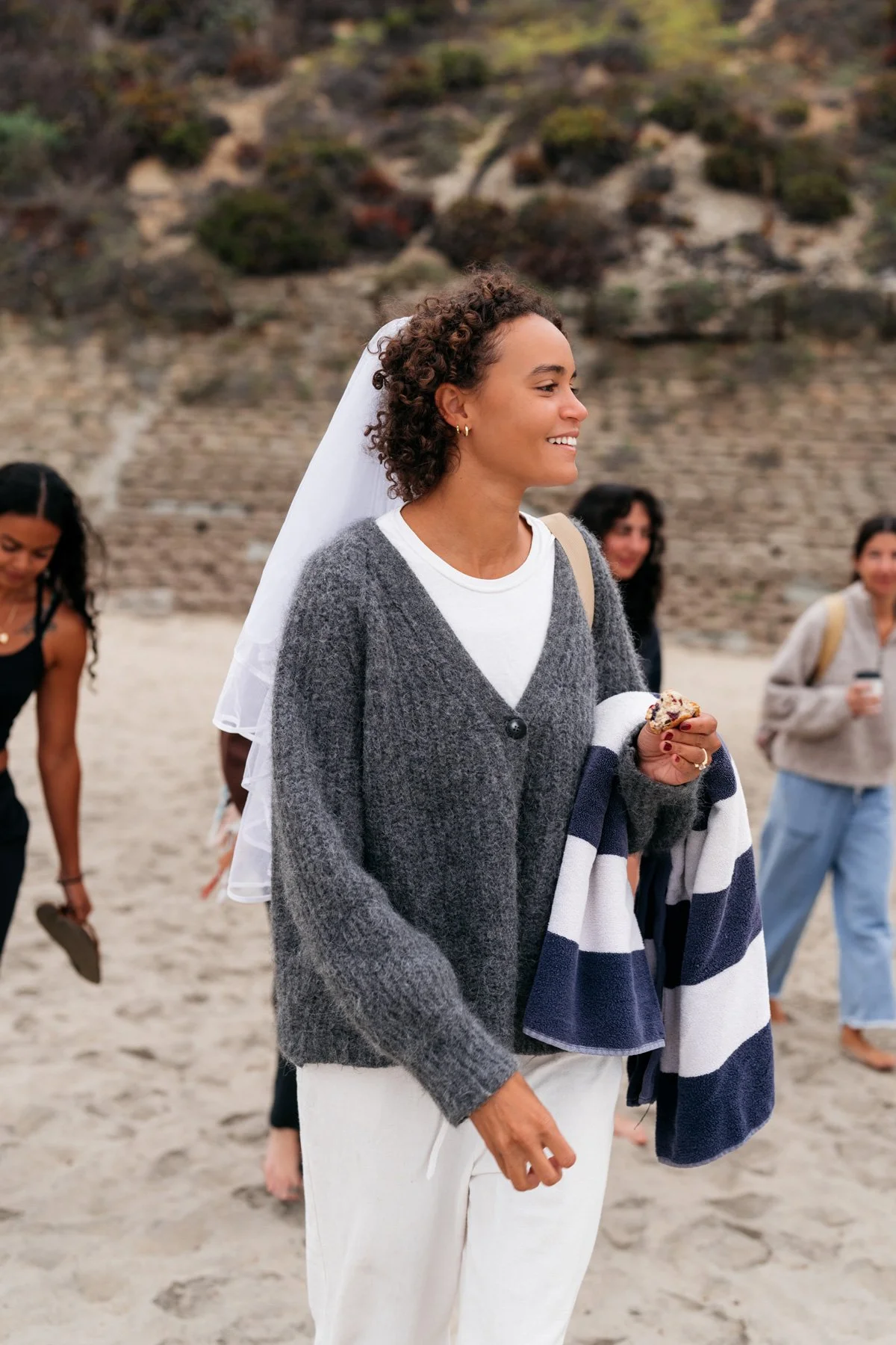 wedding-ocean-coldplunge-leslierodriguezphotography-sandiego-wedding-3.jpg