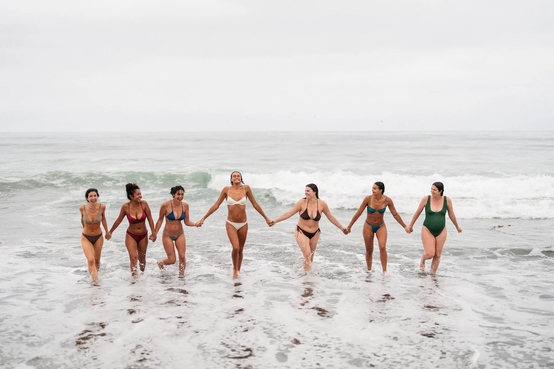 wedding-ocean-coldplunge-leslierodriguezphotography-sandiego-wedding-18.jpg